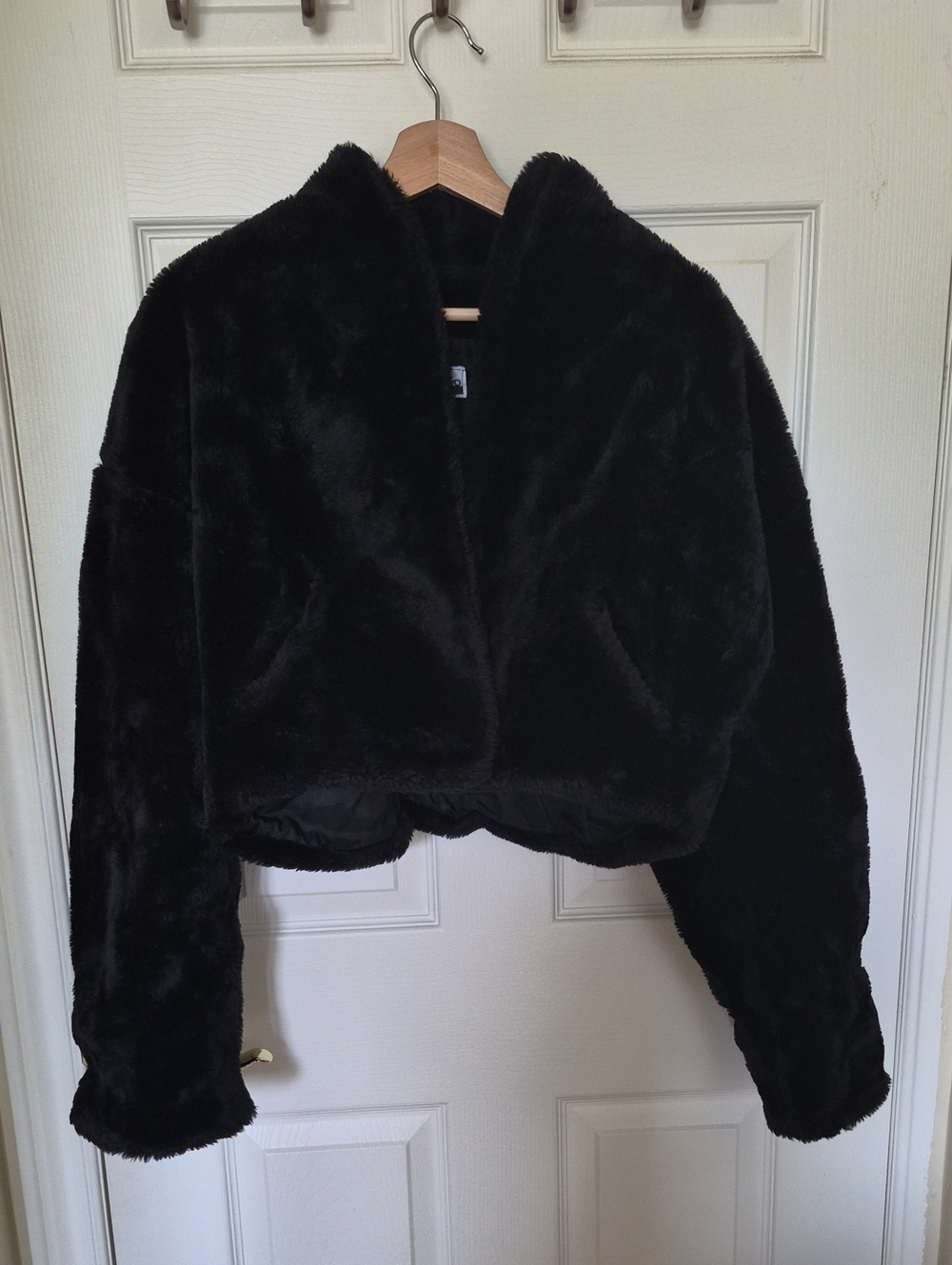 Vintage Contempo Casuals 90s Black Faux Fur Cropped Bolero Jacket - M